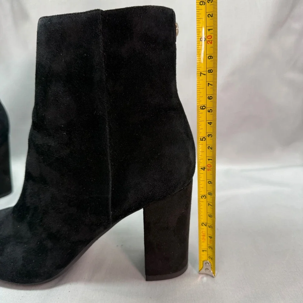 Nine West Dery Ankle Boots Black Suede Pointed Toe Block Heel Minimalist 8.5M
